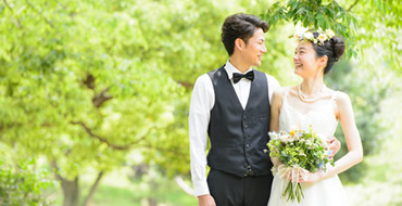 イー ローン ブライダルローンの審査とは メリット デメリットや審査のポイントについて紹介 イー ローン Times その他のローンの検索 比較 申込みならイー ローン