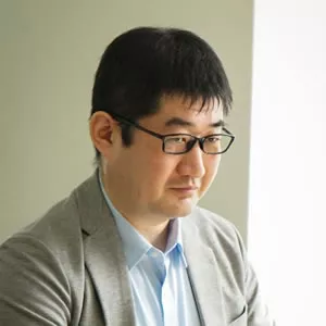 手塚 裕之 の写真